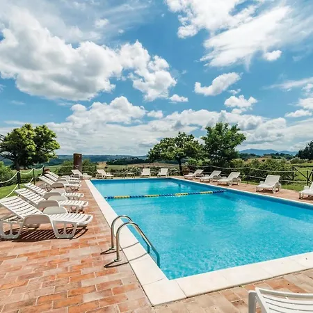 Pet Friendly In Castiglione D,lago Pg アパート Villastrada