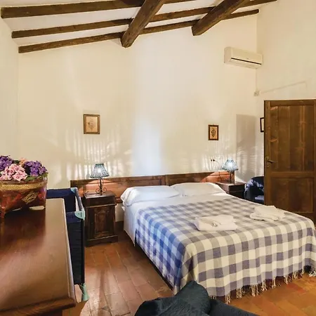 Pet Friendly In Castiglione D,lago Pg アパート *